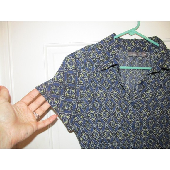 Apt 9 Women's Blue Geometric Print Pleated Semi Sheer Short Sleeve Blouse Size L - Picture 3 of 7